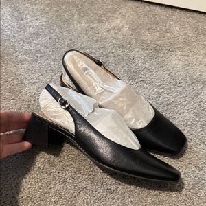 Naturalizer: Jayla Black Slingback Heels